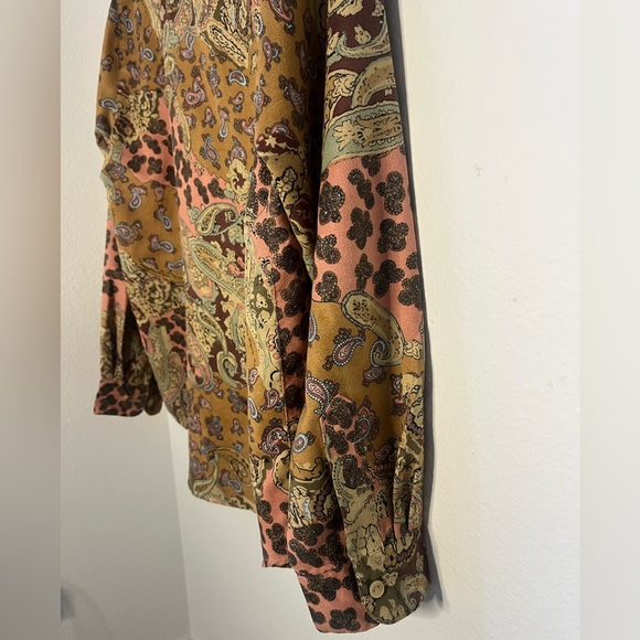 Lemon Grass Women’s Vintage Paisley and Leopard Print Button-Up Shirt - Picture 5 of 5